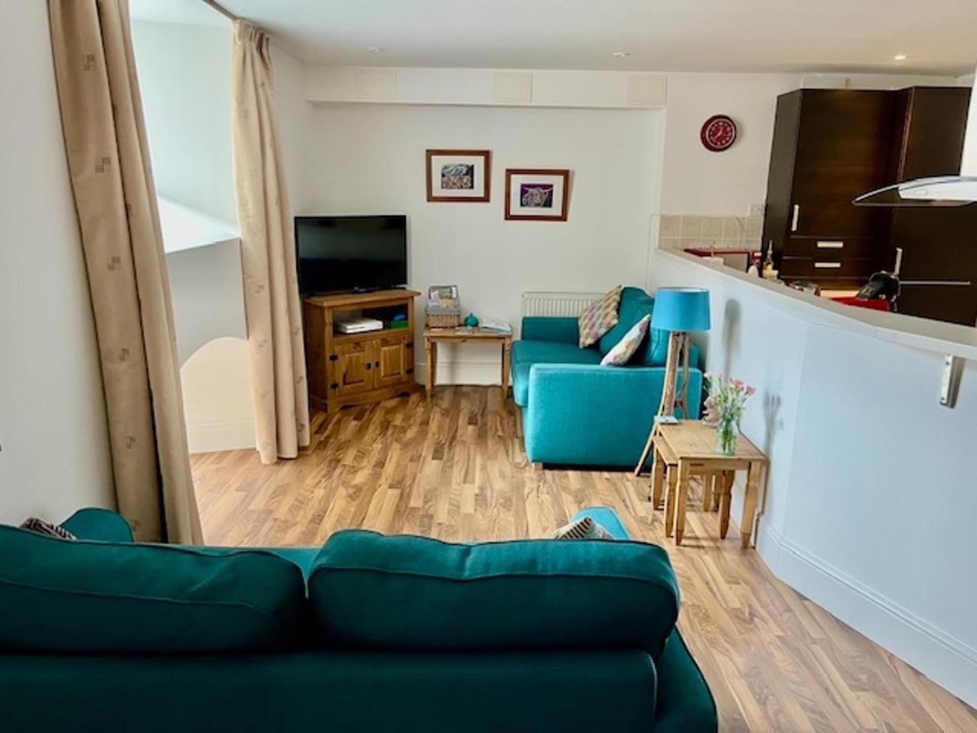 Stunning Spacious Apartment On River Ness Inverness Dış mekan fotoğraf