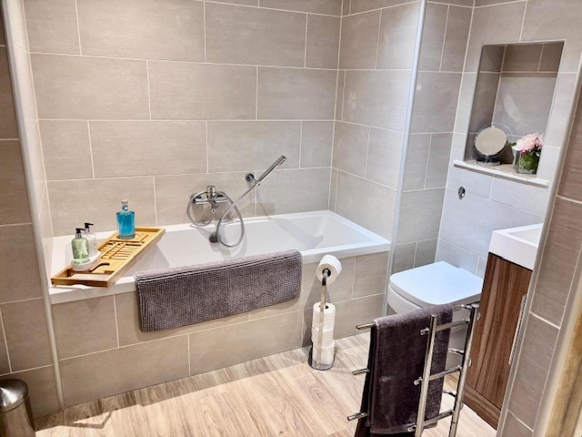Stunning Spacious Apartment On River Ness Inverness Dış mekan fotoğraf